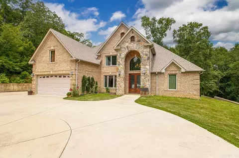 Exterior - 820 Raney Rd, Benton, AR 72019 photo 4 of 9