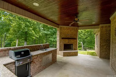 Exterior - 820 Raney Rd, Benton, AR 72019 photo 6 of 9