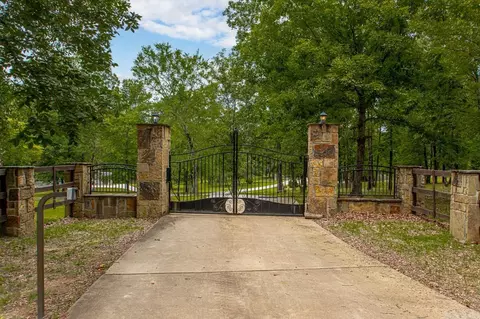 Exterior - 820 Raney Rd, Benton, AR 72019 photo 5 of 9