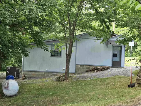 611 Walnut St, Leslie, AR 72645 photo 1