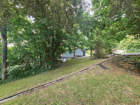 611 Walnut St, Leslie, AR 72645 photo 5