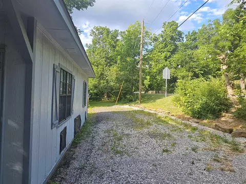 611 Walnut St, Leslie, AR 72645 photo 20