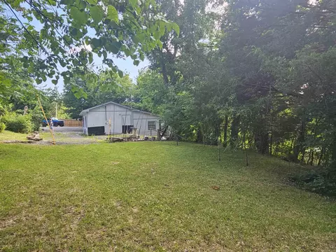 611 Walnut St, Leslie, AR 72645 photo 21