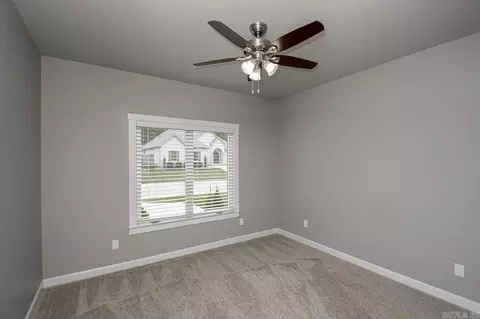 Bedroom - 2230 Abigail Dr, Bryant, AR 72019 photo 4 of 8