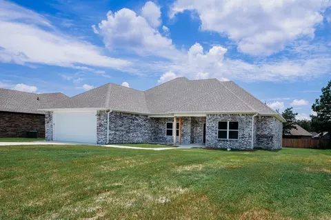 182 Hayden Dr, Beebe, AR 72012 photo 2
