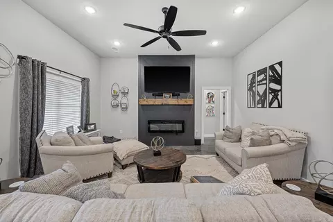 108 Edward Dr, Bono, AR 72416 photo 4