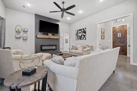 108 Edward Dr, Bono, AR 72416 photo 5