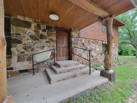 447 Crosstrails Rd, De Queen, AR 71832 photo 4