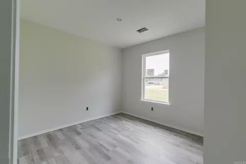 Bedroom - 509 E Mississippi St, Beebe, AR 72012 photo 2 of 5