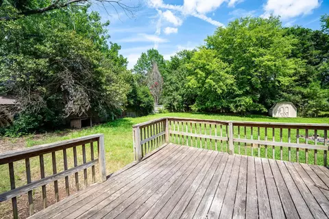 Exterior - 1908 Berry Place Dr, Conway, AR 72032 photo 4 of 7