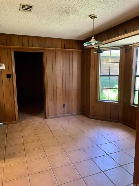 1400 W 32nd Ave, Pine Bluff, AR 71603 photo 14