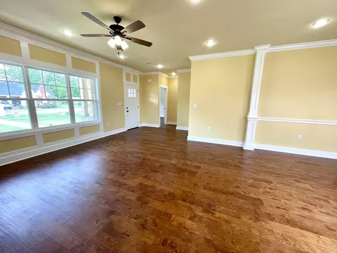 627 W Main St, Trumann, AR 72472 photo 14