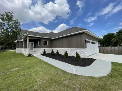 627 W Main St, Trumann, AR 72472 photo 33