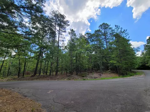 10 Nabo Ln, Hot Springs Village, AR 71909