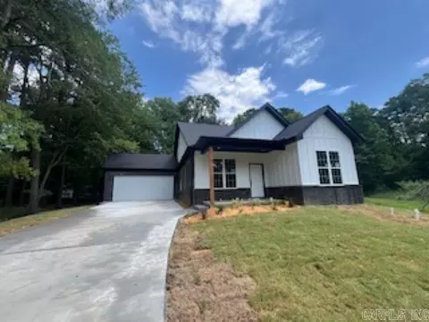 2022 Whitlock Dr, Benton, AR 72015 photo 2
