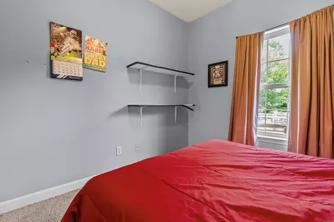 Bedroom - 18 Sugar Cv, Ward, AR 72176 photo 8 of 9