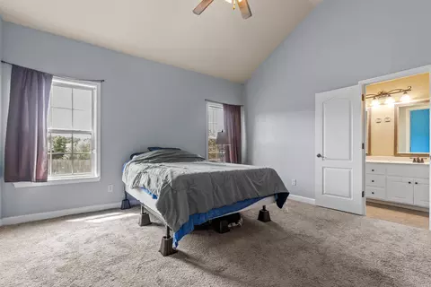 Bedroom - 18 Sugar Cv, Ward, AR 72176 photo 1 of 9