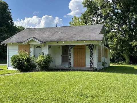 2821 W 11th Ave, Pine Bluff, AR 71603 photo 2
