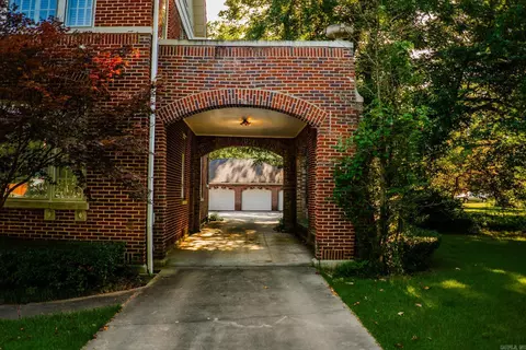 326 S Main St, Warren, AR 71671 photo 13