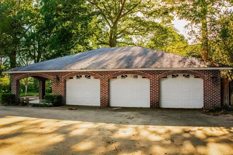 326 S Main St, Warren, AR 71671 photo 16