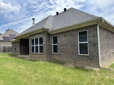 Exterior - 908 Dawsons Pointe Ave, Bryant, AR 72022 photo 6 of 6