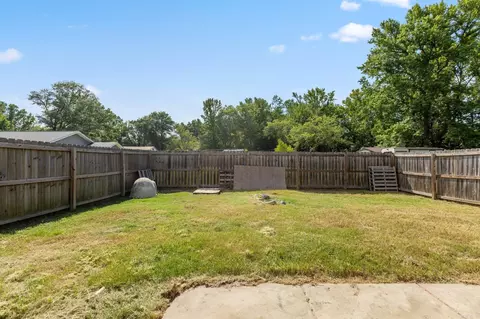 160 N Monroe St, Haskell, AR 72015 photo 8