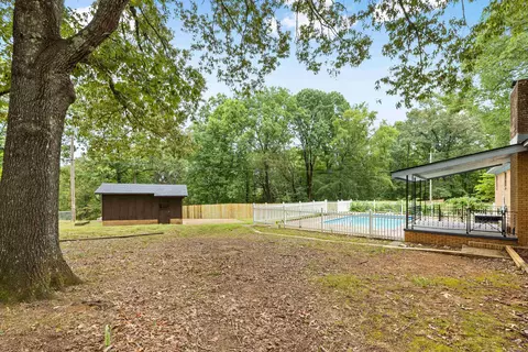 Exterior - 477 Efird Rd, Malvern, AR 72104 photo 17 of 19