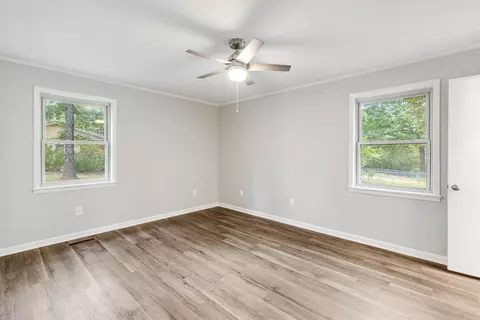 Bedroom - 477 Efird Rd, Malvern, AR 72104 photo 1 of 5