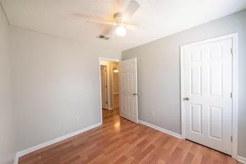 Bedroom - 14917 N Sardis Rd, Mabelvale, AR 72103 photo 2 of 6