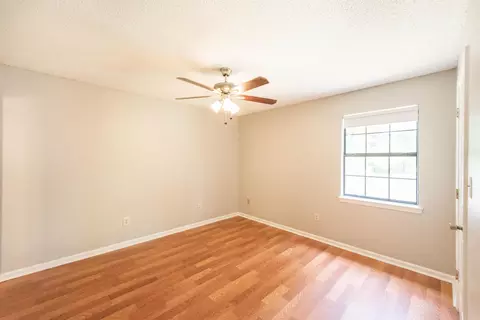 Bedroom - 14917 N Sardis Rd, Mabelvale, AR 72103 photo 5 of 6