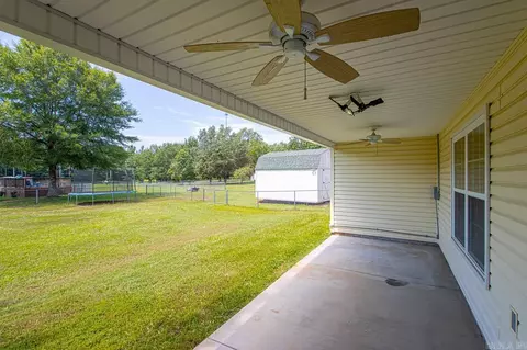 Exterior - 7411 Mars Hill Rd, Bauxite, AR 72011 photo 9 of 11