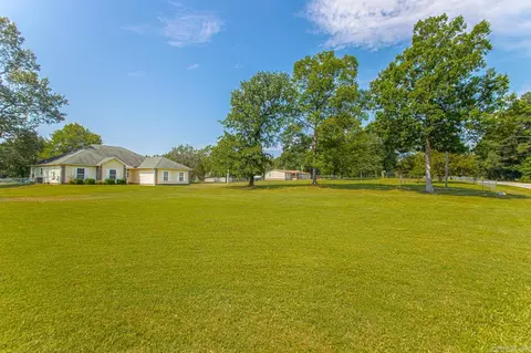 Exterior - 7411 Mars Hill Rd, Bauxite, AR 72011 photo 4 of 11