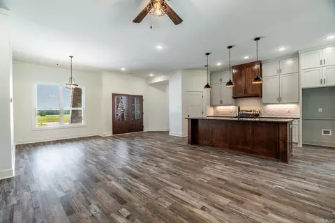 Living - 45 Jackson Loop, Ward, AR 72176 photo 2 of 2