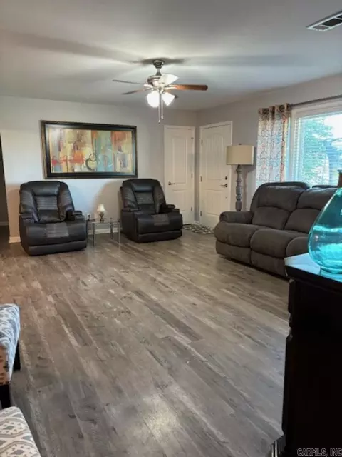 188 S Main St, Sedgwick, AR 72465 photo 7