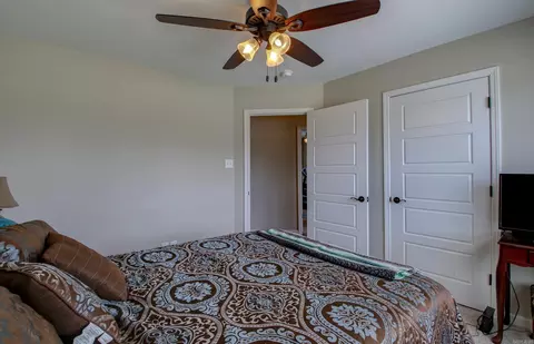 Bedroom - 6220 Lewiston Dr, Alexander, AR 72002 photo 8 of 14