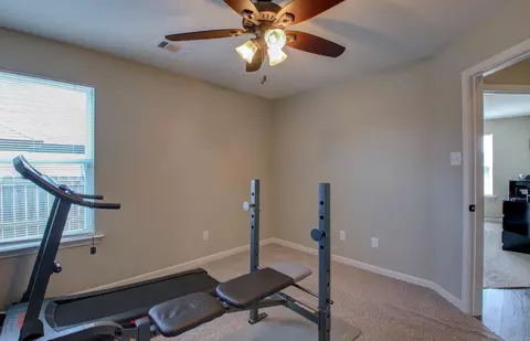 Bedroom - 6220 Lewiston Dr, Alexander, AR 72002 photo 10 of 14