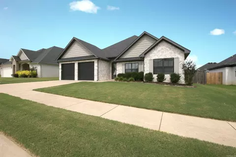 Exterior - 6220 Lewiston Dr, Alexander, AR 72002 photo 3 of 7