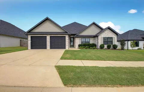 Exterior - 6220 Lewiston Dr, Alexander, AR 72002 photo 1 of 7
