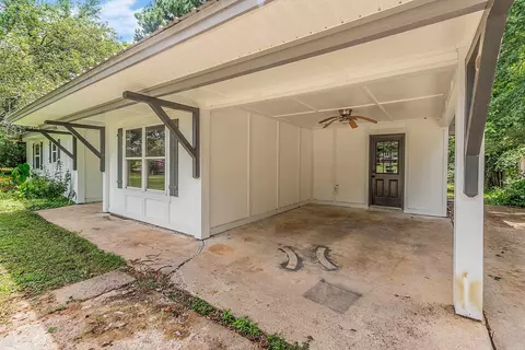 1303 Sunset Dr, Conway, AR 72034 photo 2
