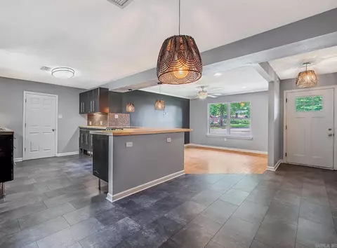 1303 Sunset Dr, Conway, AR 72034 photo 6