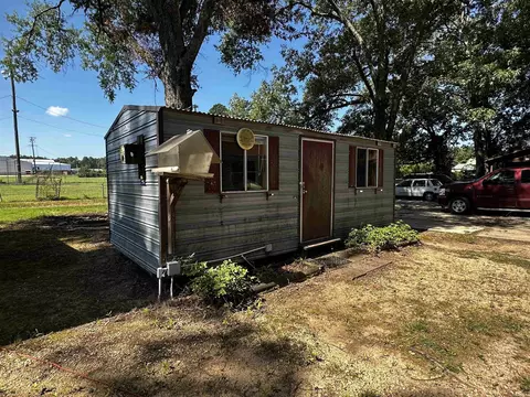 217 Smith, Warren, AR 71671 photo 4