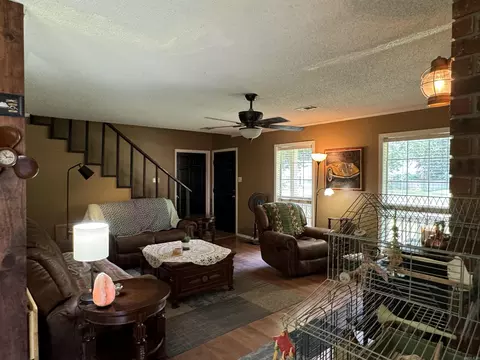 404 Offspring Rd, Beebe, AR 72012 photo 3