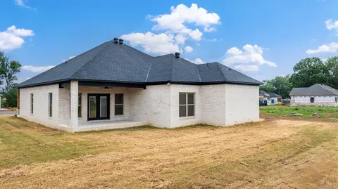 Exterior - 15 Dandelion Dr, Greenbrier, AR 72058 photo 3 of 7