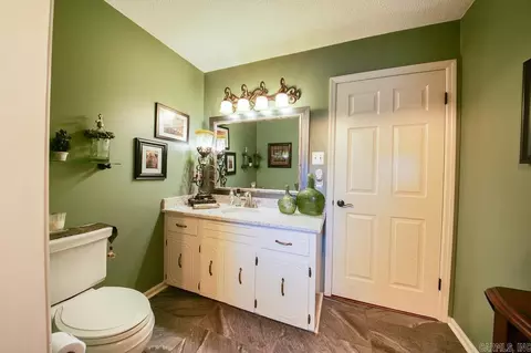 Bath - 1521 Erving Ridge Loop, Cabot, AR 72023 photo 4 of 5