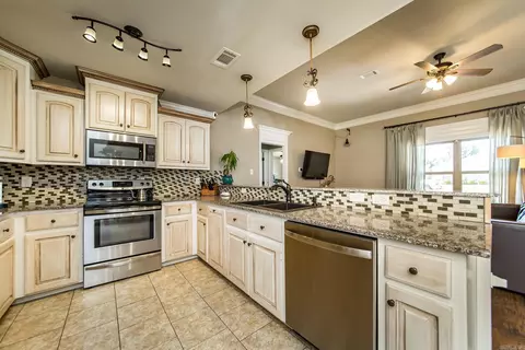 22 Lilly Ann Cir, Ward, AR 72176 photo 8