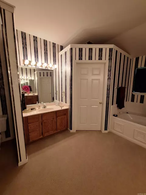 7911 Coachlight Dr, Pine Bluff, AR 71603 photo 14