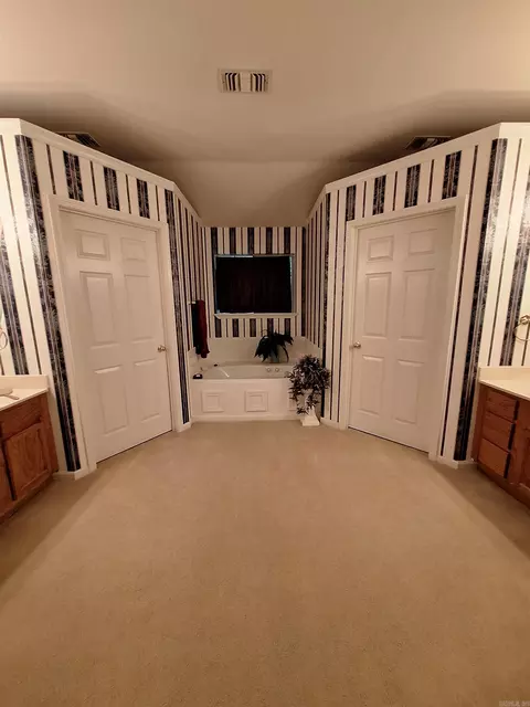 7911 Coachlight Dr, Pine Bluff, AR 71603 photo 13