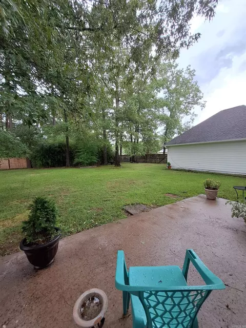 7911 Coachlight Dr, Pine Bluff, AR 71603 photo 3