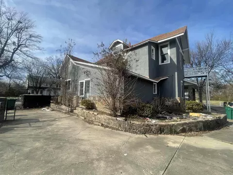 Exterior - 918 W 13th St, Pine Bluff, AR 71601 photo 10 of 10