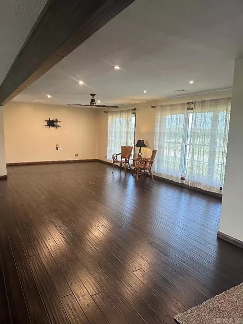 Living - 348 County Road 522, Rector, AR 72461 photo 2 of 4